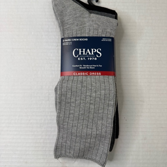 Chaps Classic Dress Ribbed Crew Socks 3-Pair Pack - Picture 4 of 5